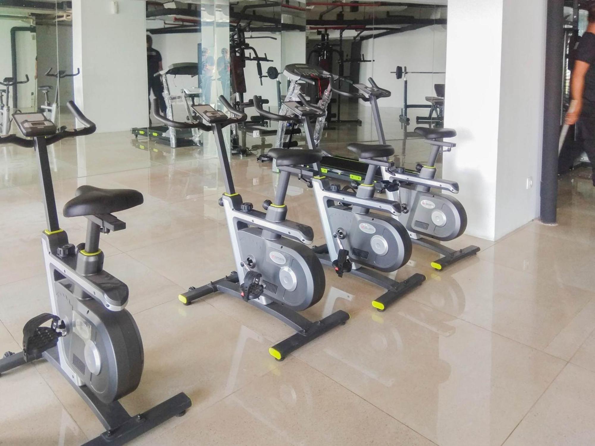 Comfortable Patraland Urbano Near Train Station By Travelio Apartemen *